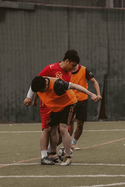 同所引发的
